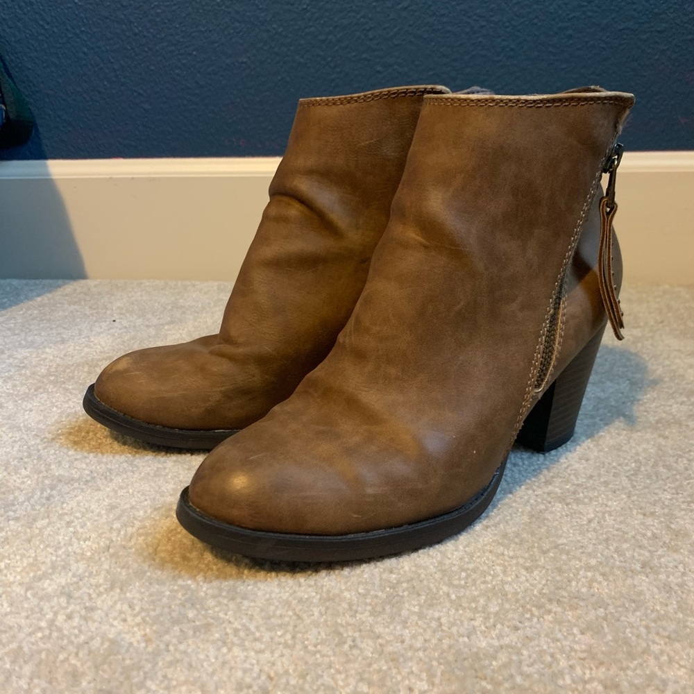 Mossimo Brown Boot Heels